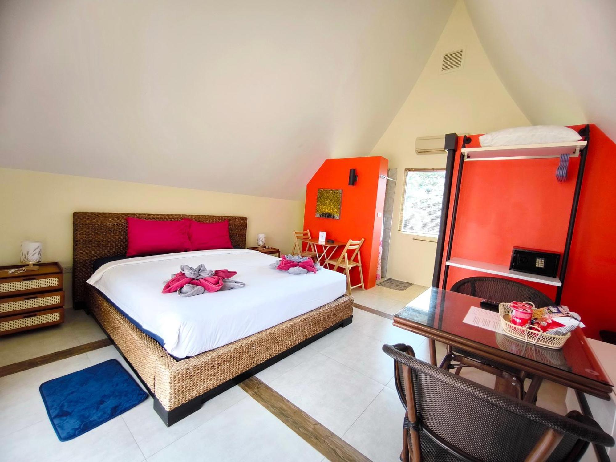 Blue Haven Bay Villa 21D And Resort Apartments Koh Chang Buitenkant foto