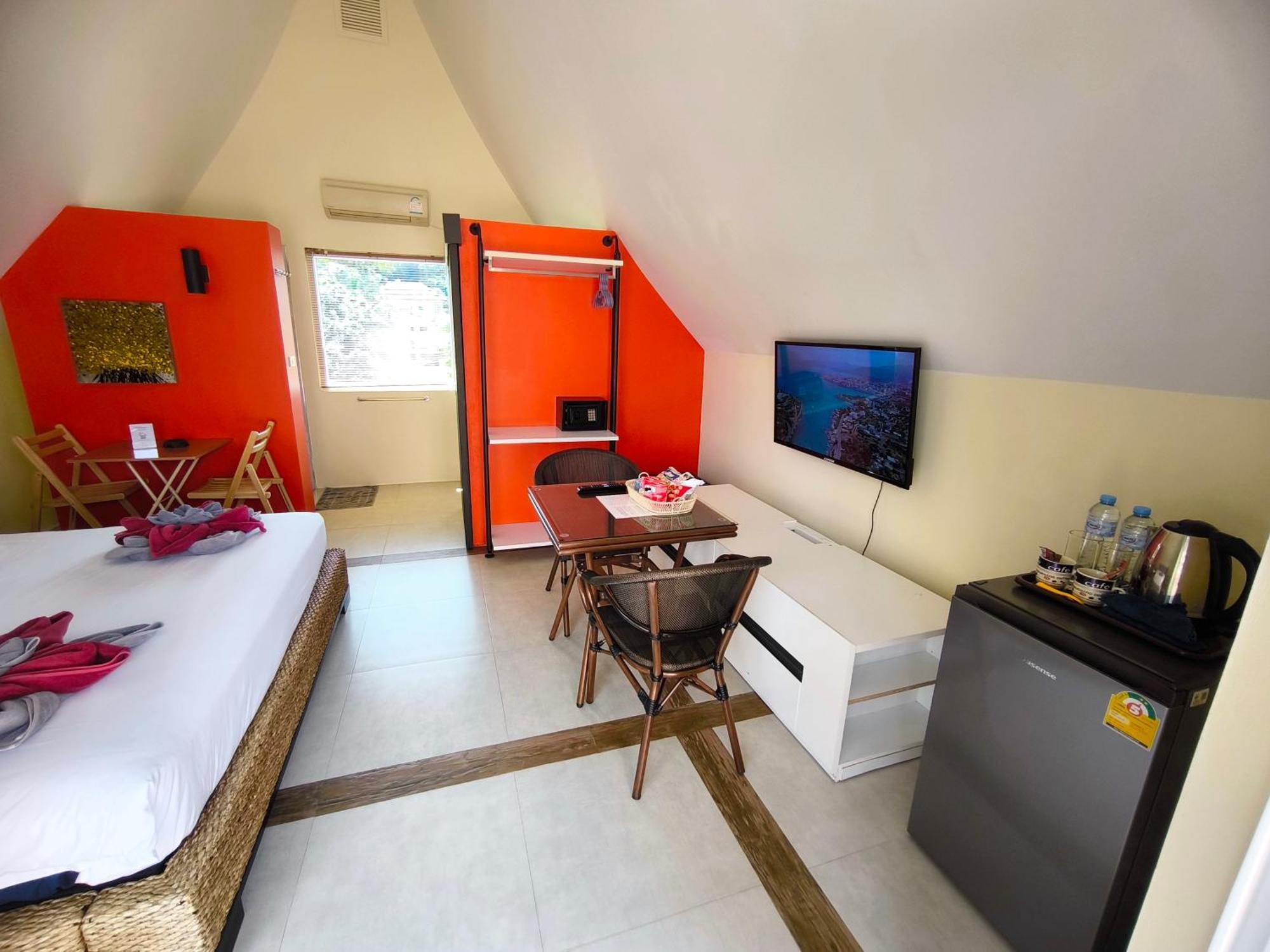 Blue Haven Bay Villa 21D And Resort Apartments Koh Chang Buitenkant foto